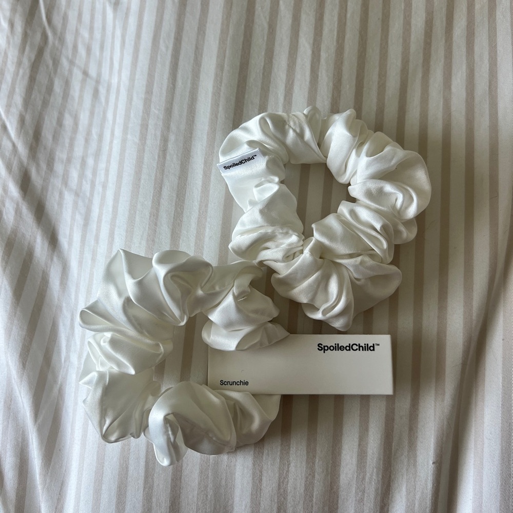 SpoiledChild White Satin Scrunchies (Set of 2)